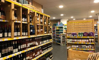 Sherpa supermarket Orres (les) wine cellar